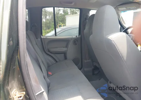 2007 Jeep Liberty Sport from USA, damaged, VIN 1J4GK48K47W541592